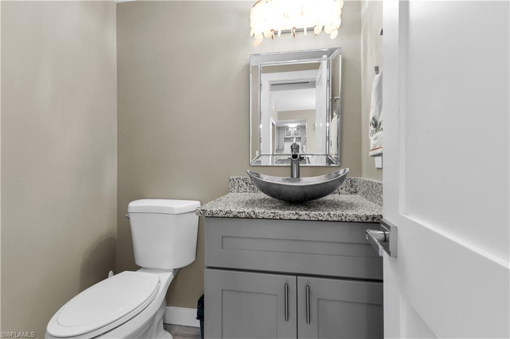 140 Seaview Ct 1504n, Marco Island, FL 34145-11