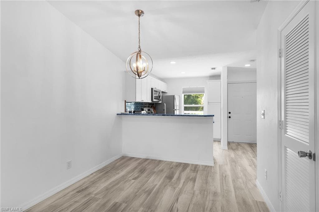 1375 Mainsail Dr 1714, Naples, FL 34114-19