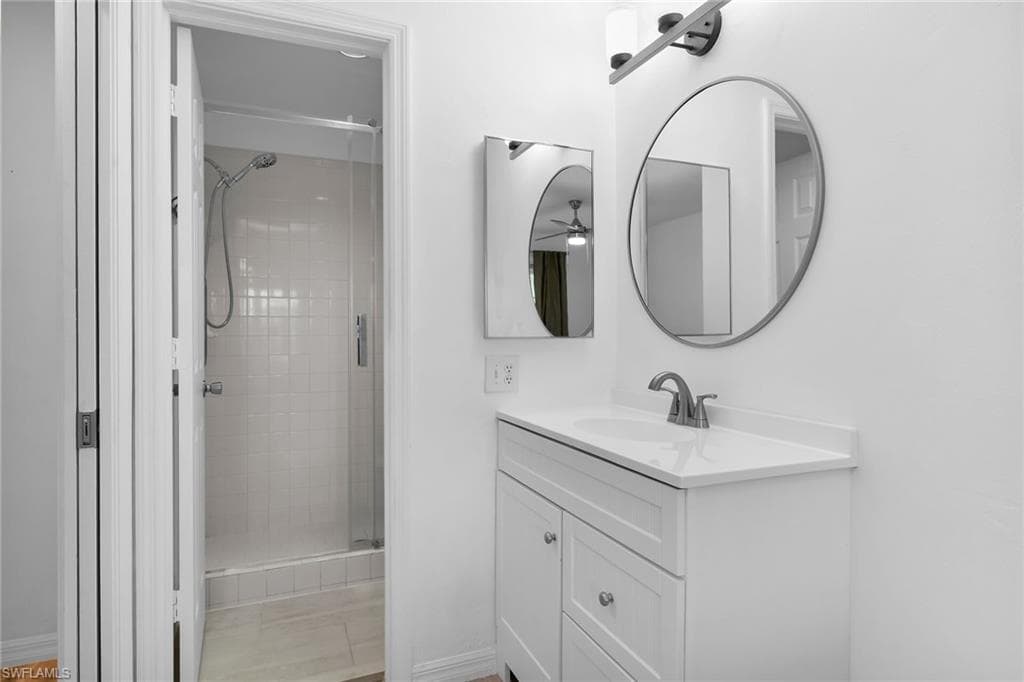 1375 Mainsail Dr 1714, Naples, FL 34114-22