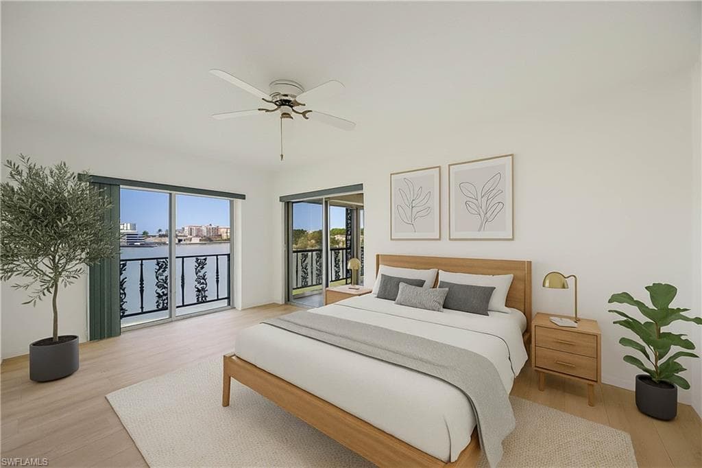 383 Harbour Dr 309, Naples, FL 34103-34