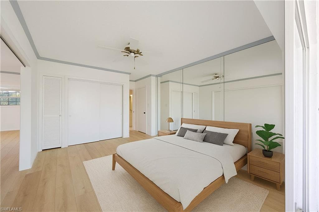 383 Harbour Dr 309, Naples, FL 34103-38