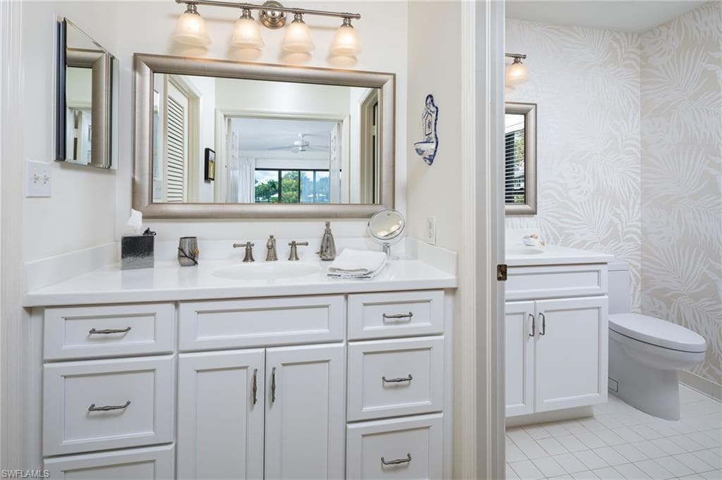 301 Courtside Dr C101, Naples, FL 34105-10