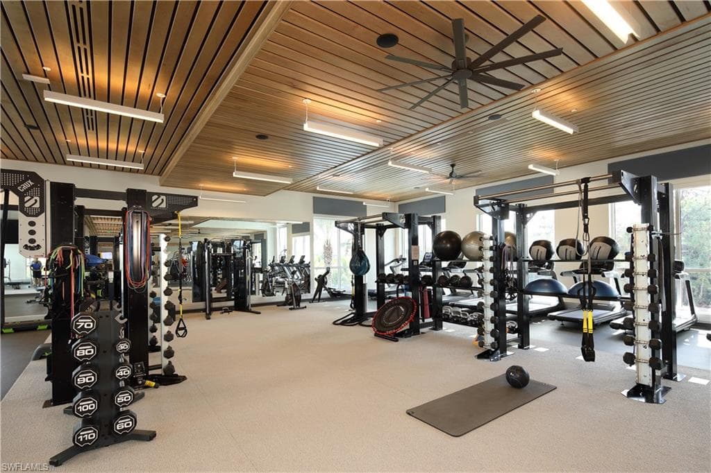 301 Courtside Dr C101, Naples, FL 34105-35