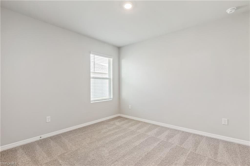 4069 Peaceful River Ln, Fort Myers, FL 33905-5