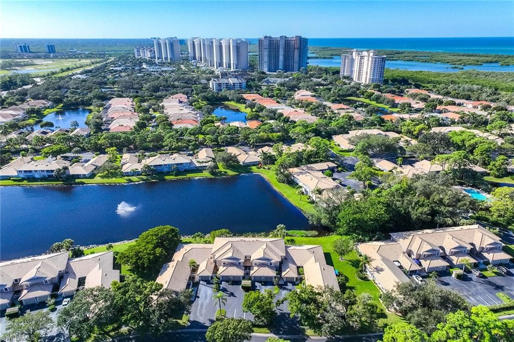 394 Emerald Bay Cir F1, Naples, FL 34110-23