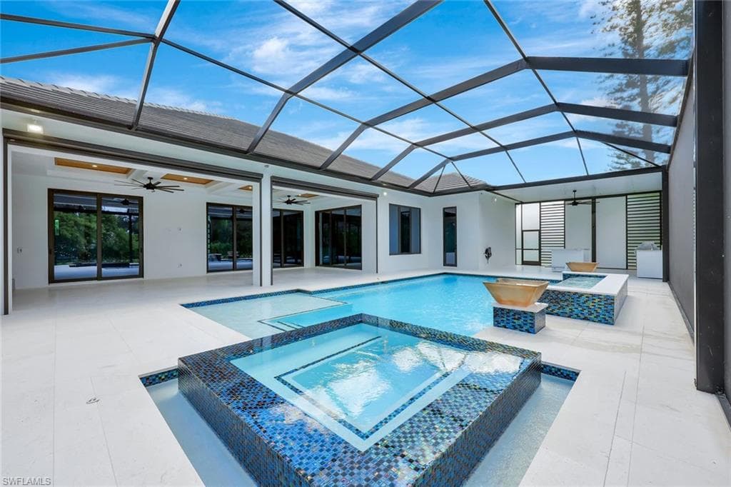 10493 Winterview Dr, Naples, FL 34109-34