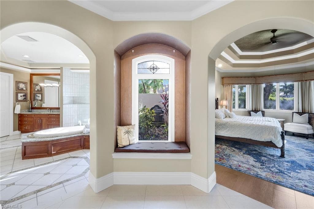 15295 Pembroke Pt, Naples, FL 34110-19