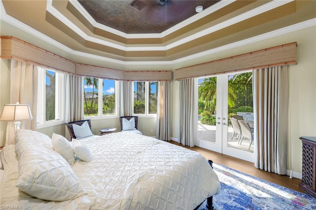 15295 Pembroke Pt, Naples, FL 34110-21