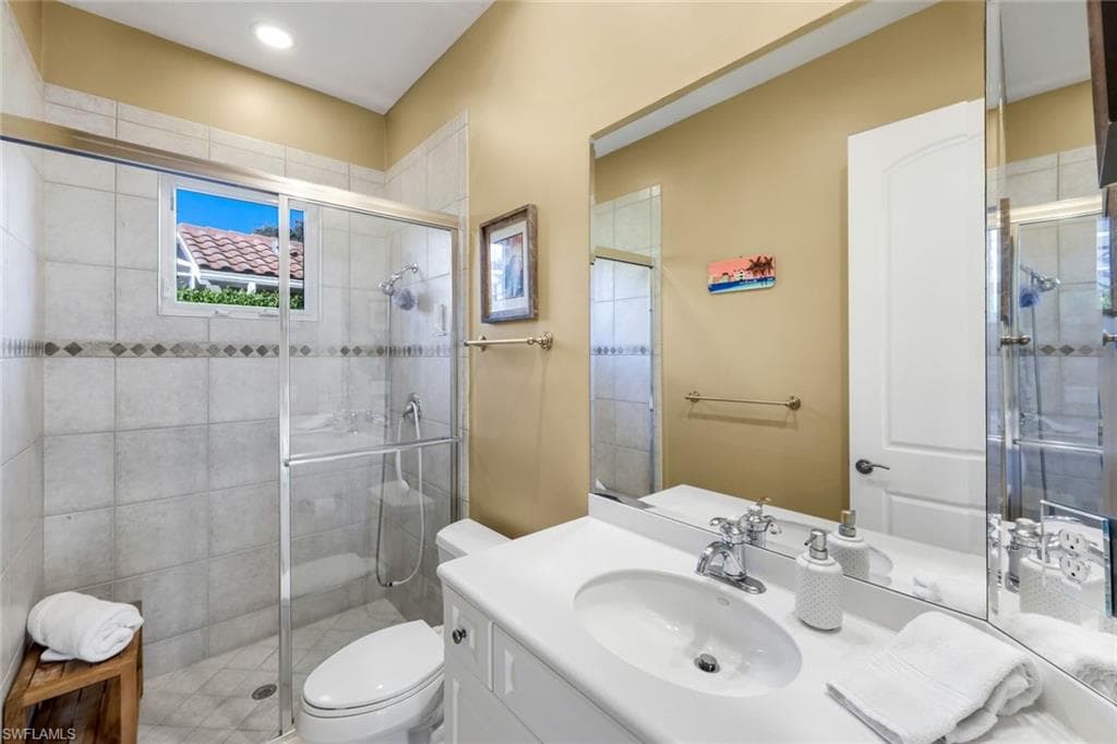 15295 Pembroke Pt, Naples, FL 34110-31