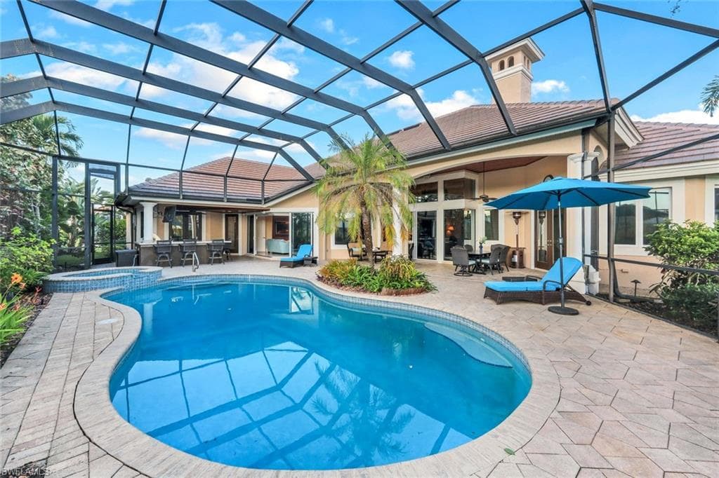 15295 Pembroke Pt, Naples, FL 34110-40