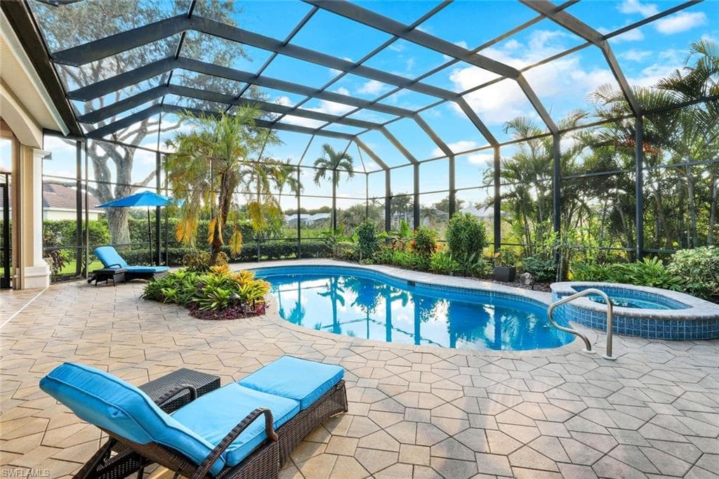 15295 Pembroke Pt, Naples, FL 34110-41