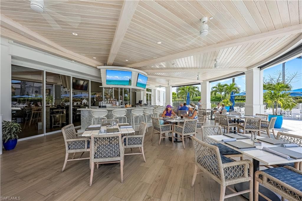 15295 Pembroke Pt, Naples, FL 34110-50