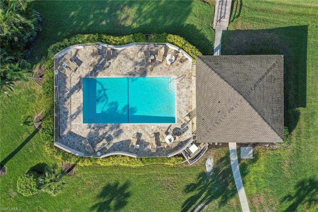 1566 Trafalgar Ln E102, Naples, FL 34116-37