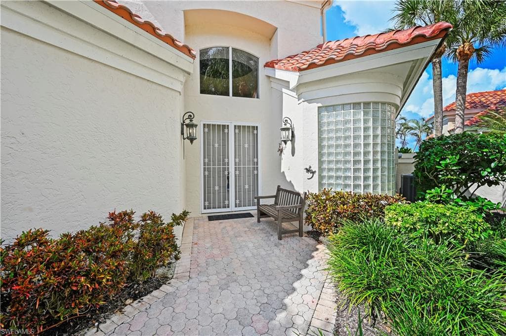 3330 Riviera Lakes Ct, Bonita Springs, FL 34134-7