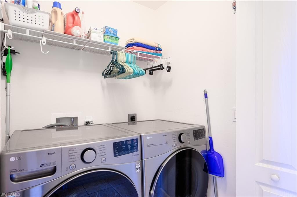 8610 Cedar Hammock Cir 1226, Naples, FL 34112-16