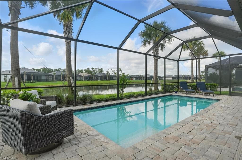 1870 Amador Ct, Naples, FL 34120-34