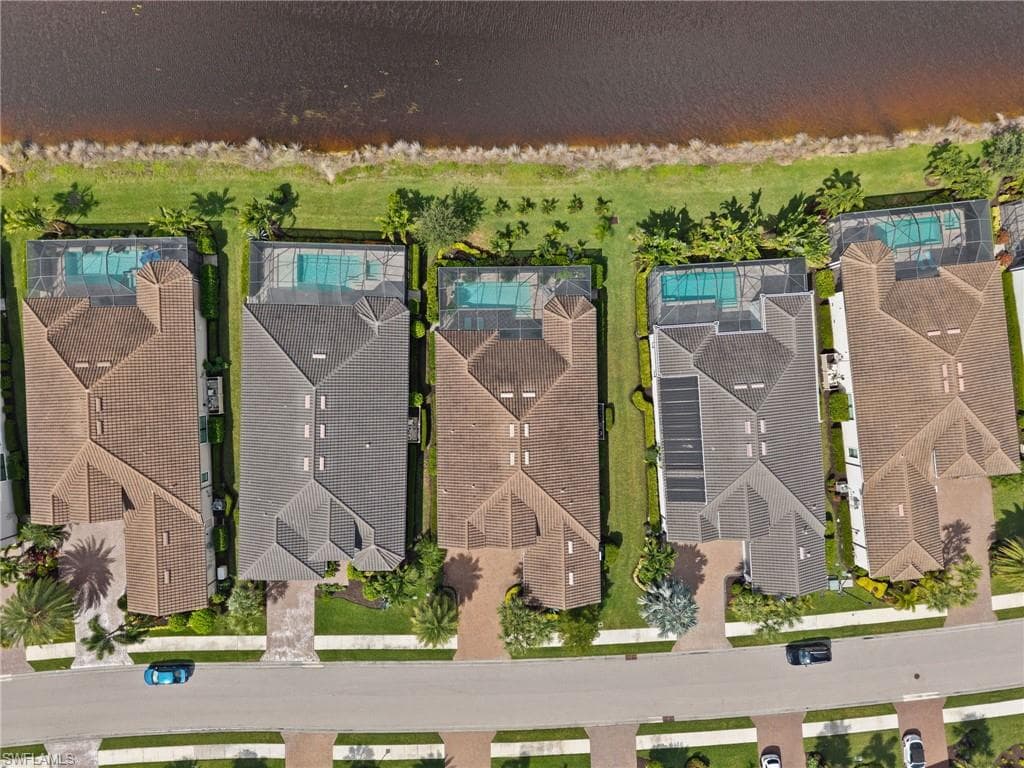 9509 Montelanico Loop, Naples, FL 34119-8