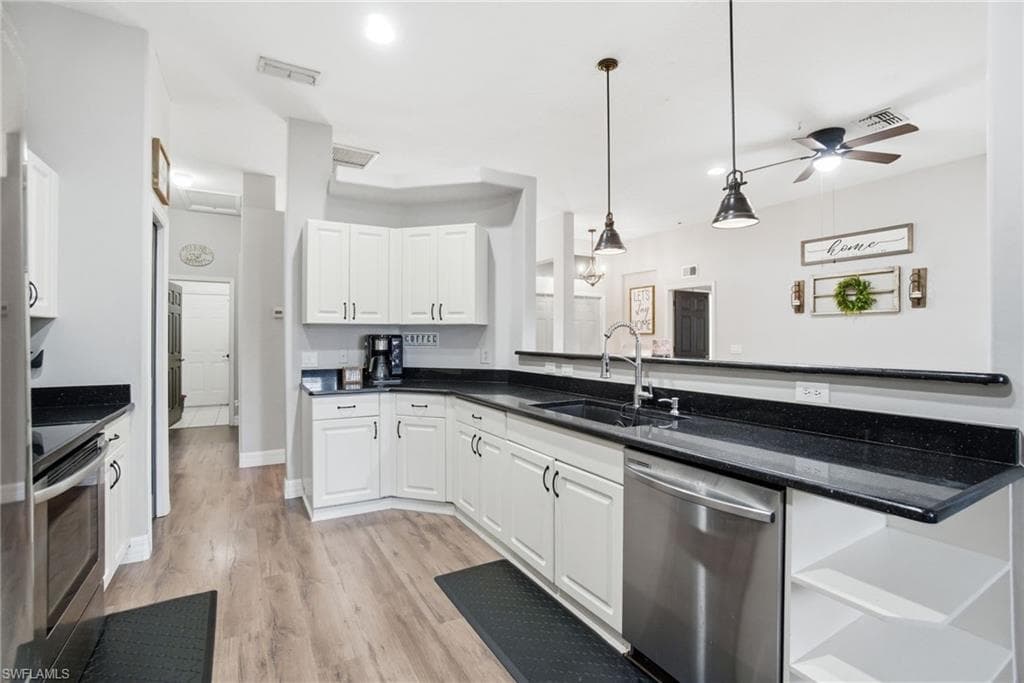 2900 Orange Grove Trl, Naples, FL 34120-15