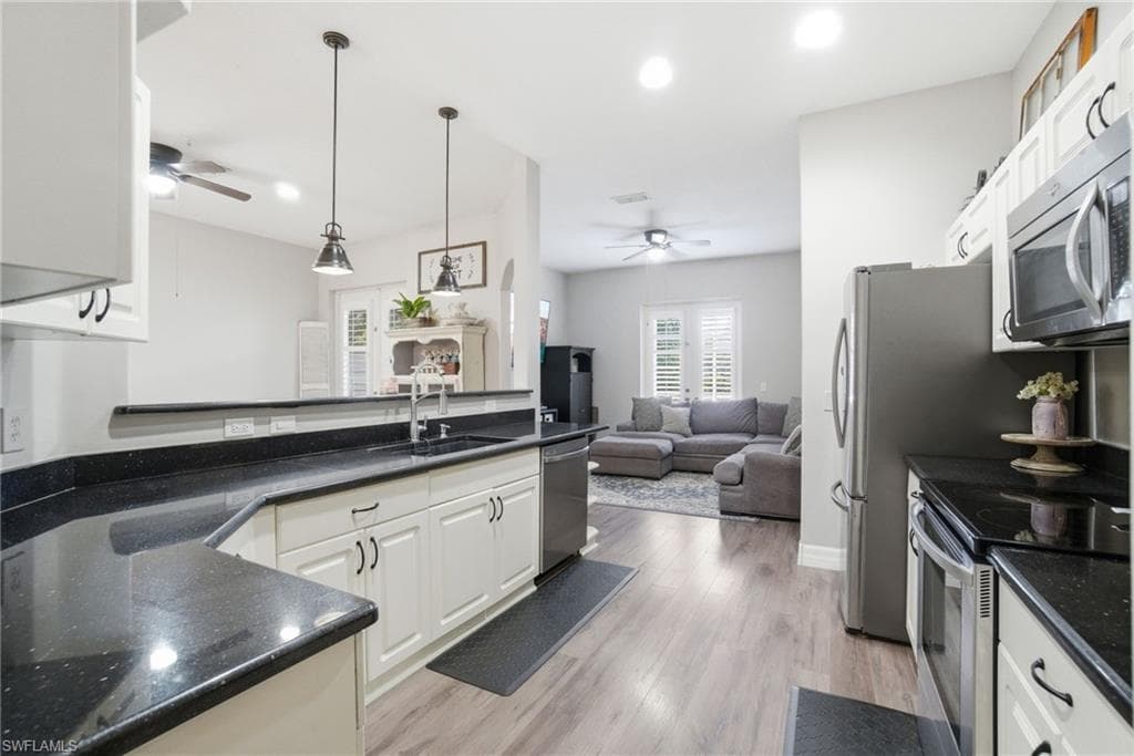 2900 Orange Grove Trl, Naples, FL 34120-16