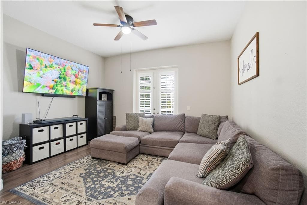 2900 Orange Grove Trl, Naples, FL 34120-18