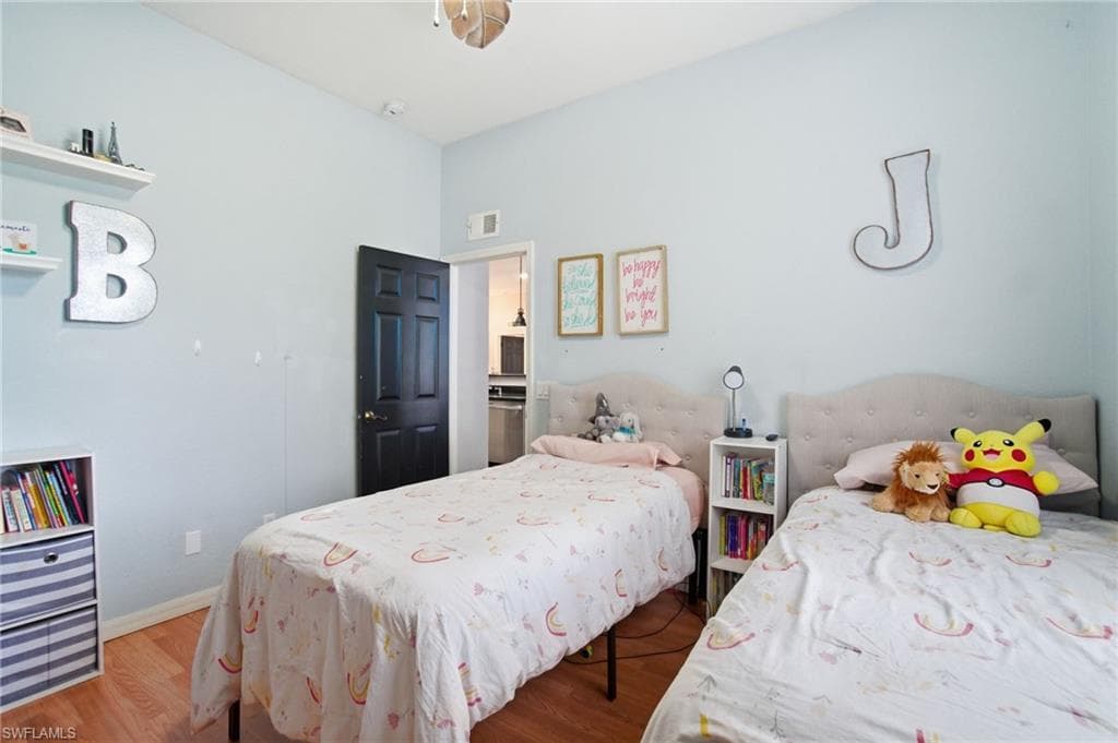 2900 Orange Grove Trl, Naples, FL 34120-29