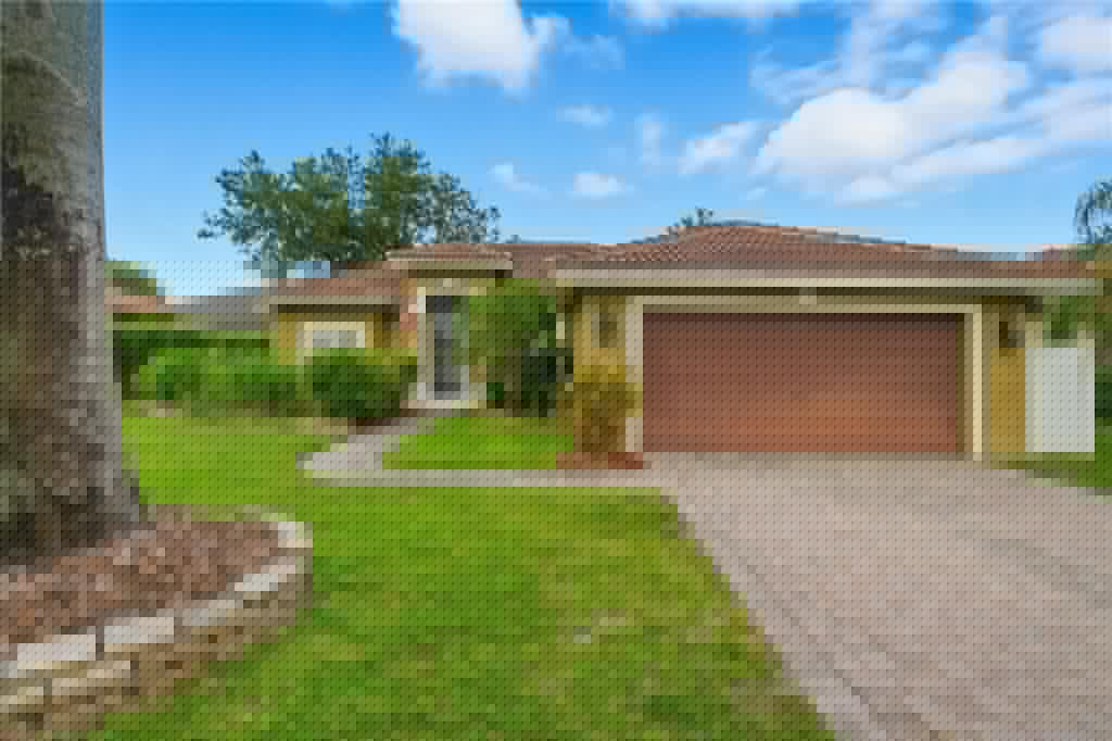 2900 Orange Grove Trl, Naples, FL 34120-2