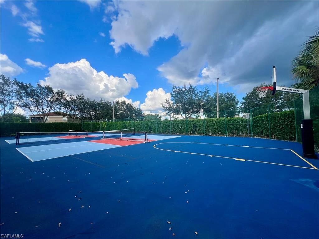 2900 Orange Grove Trl, Naples, FL 34120-42