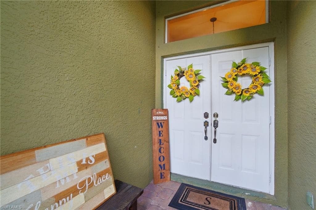 2900 Orange Grove Trl, Naples, FL 34120-5