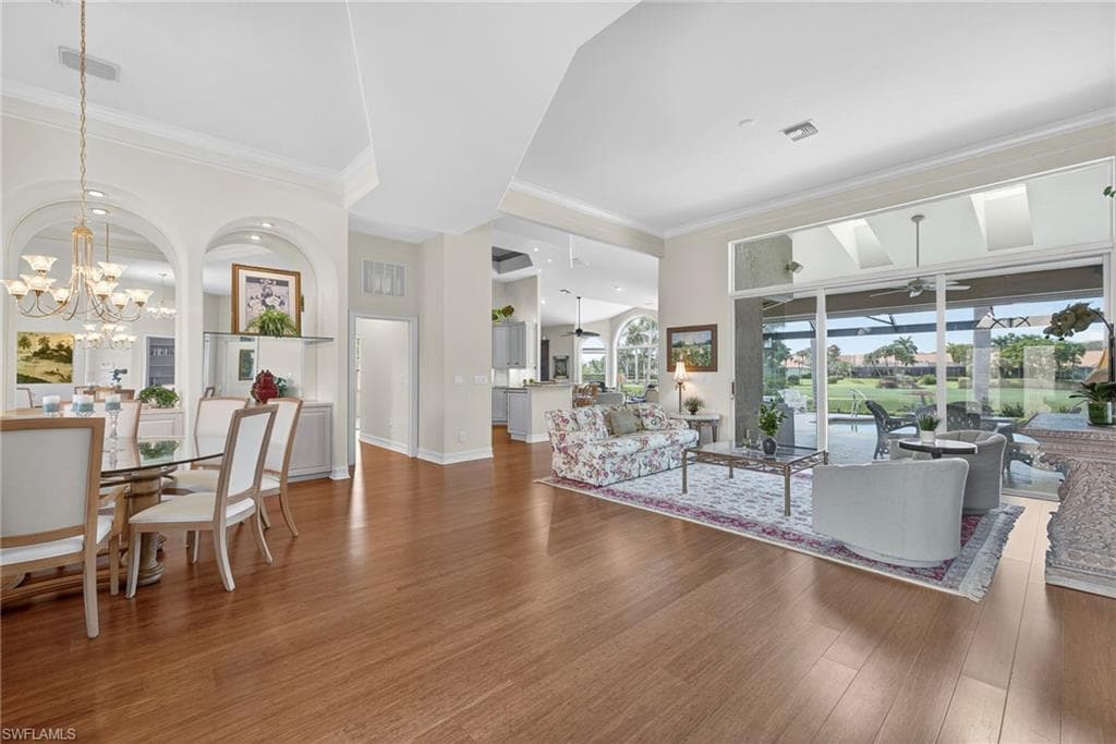 4577 Lighthouse Ln, Naples, FL 34112-9