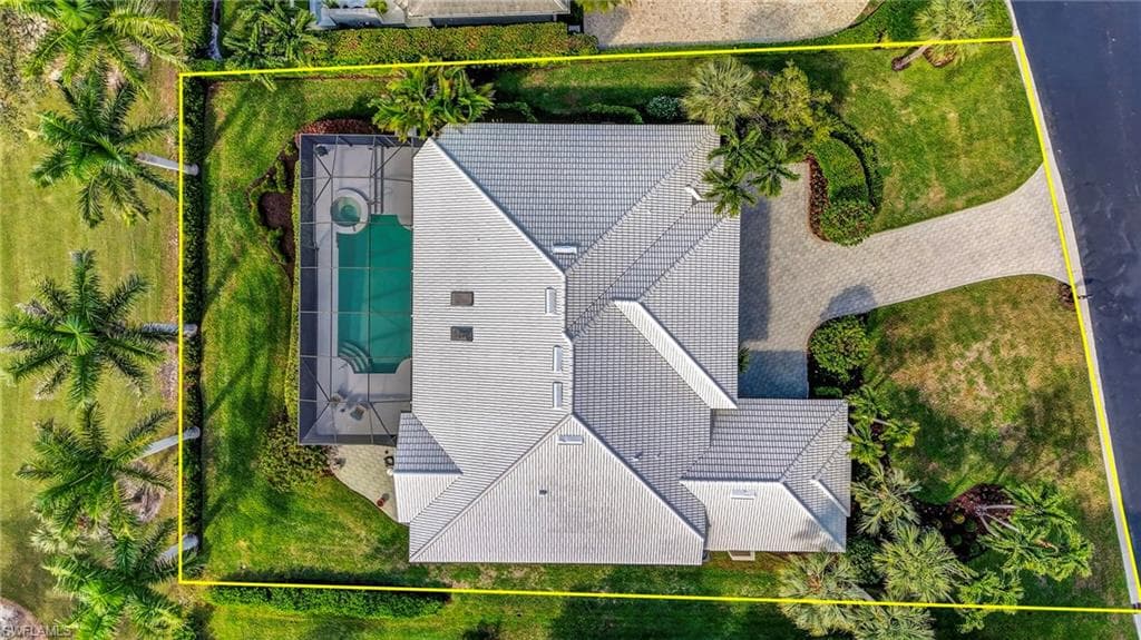 4577 Lighthouse Ln, Naples, FL 34112-25