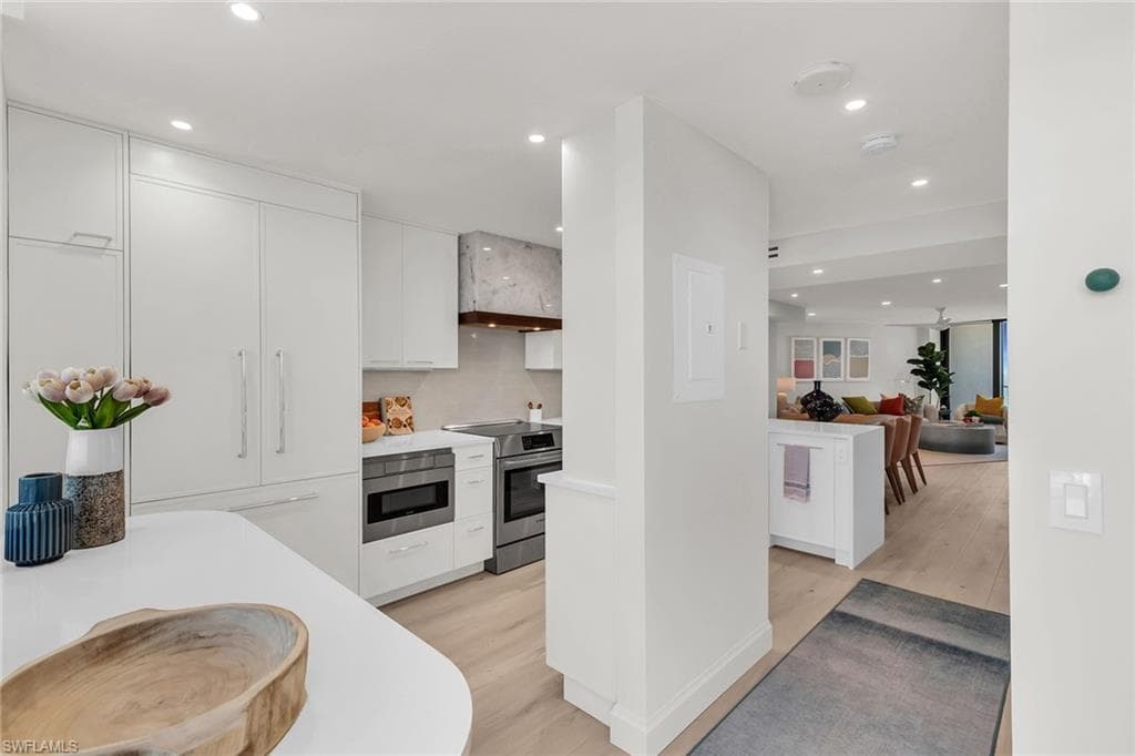 320 Seaview Ct 2001, Marco Island, FL 34145-3