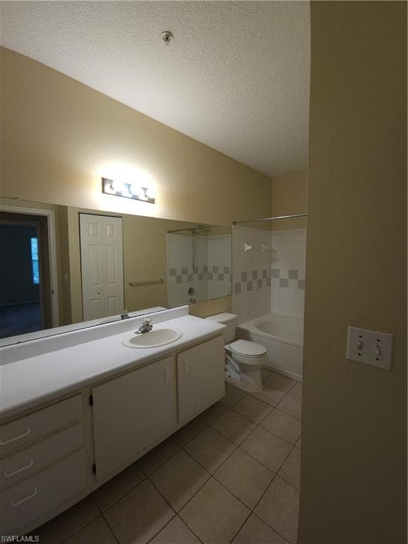 11480 Villa Grand 112, Fort Myers, FL 33913-9