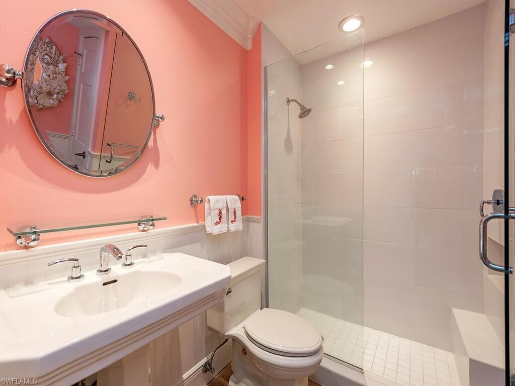 2401 Gulf Shore Blvd N Villa 6, Naples, FL 34103-11