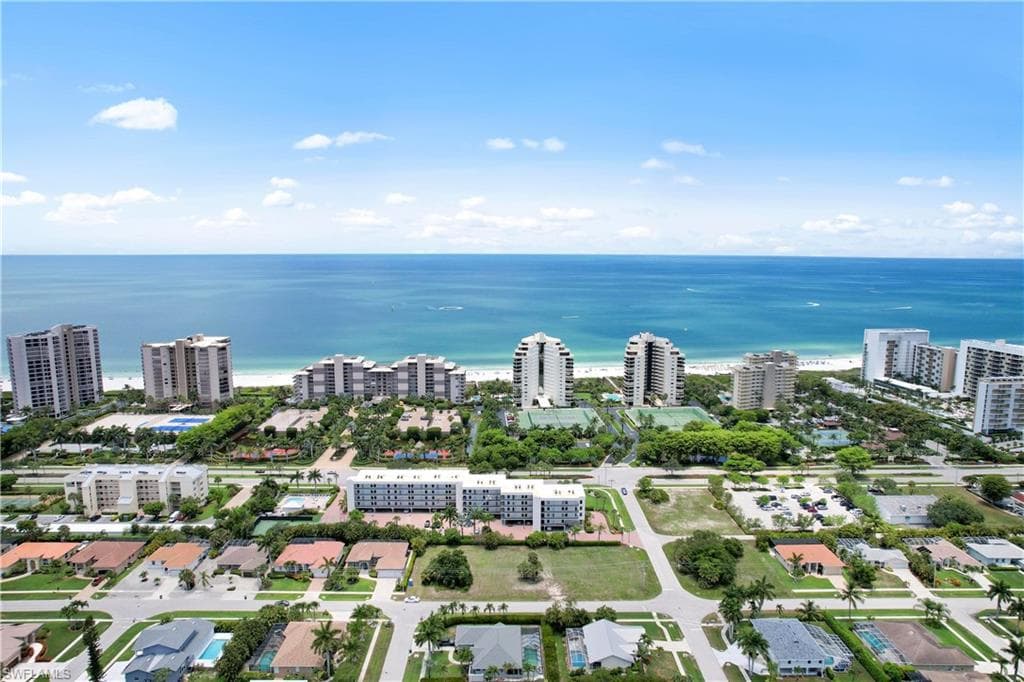 744 Seagrape Dr, Marco Island, FL 34145-1