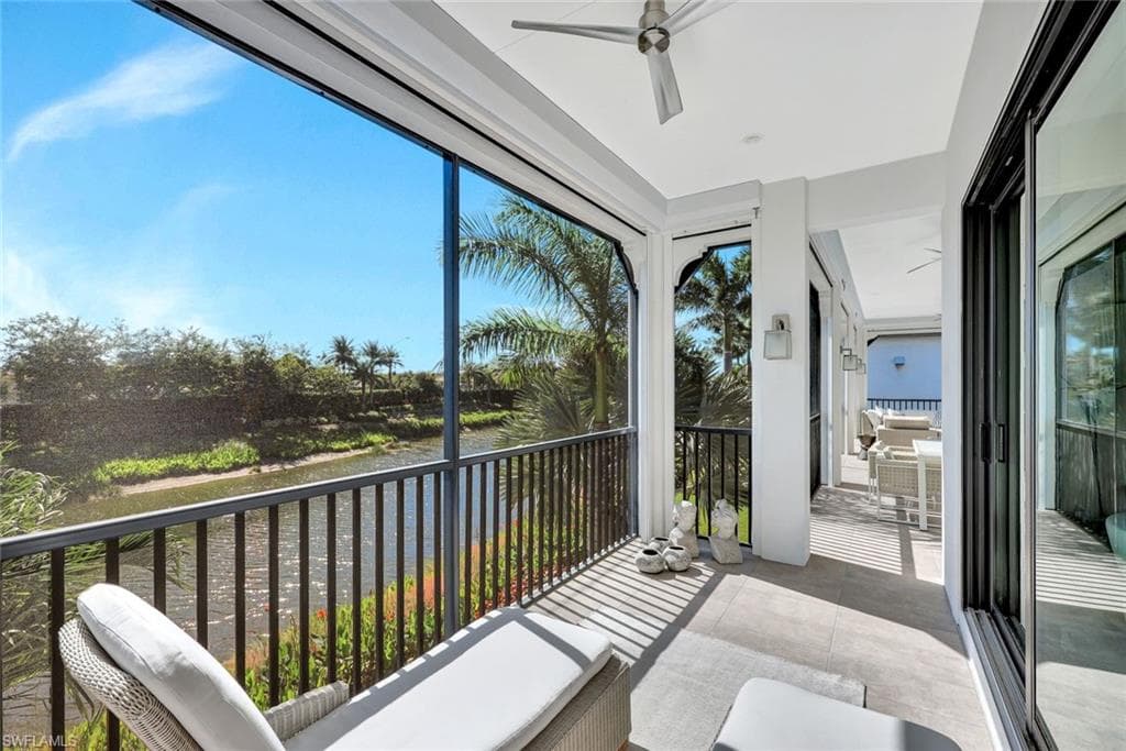 16350 Corsica Way 202, Naples, FL 34110-12