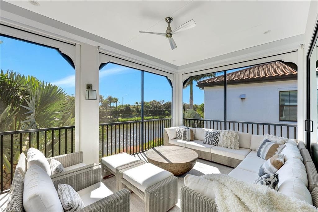 16350 Corsica Way 202, Naples, FL 34110-29