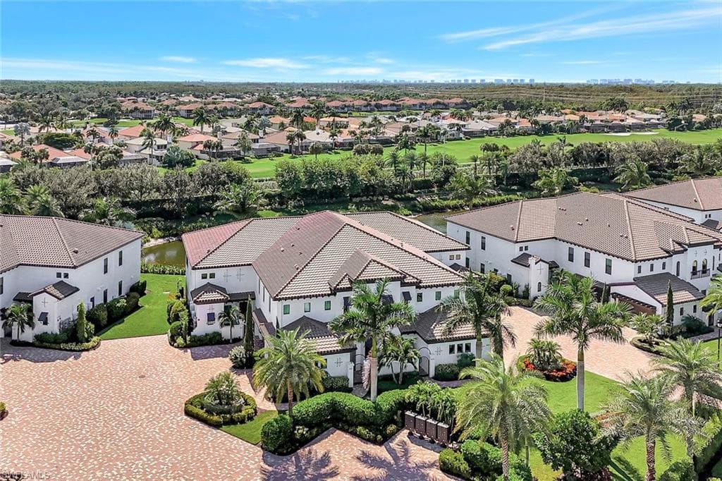 16350 Corsica Way 202, Naples, FL 34110-35