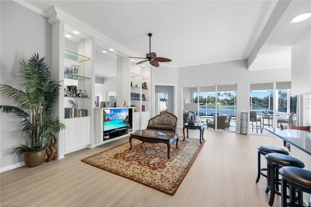 4364 Montalvo Ct, Naples, FL 34109-11