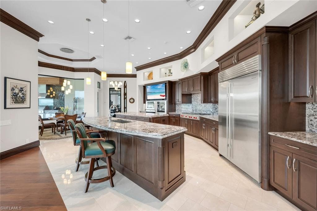 11507 Peregrine Ct, Naples, FL 34120-9