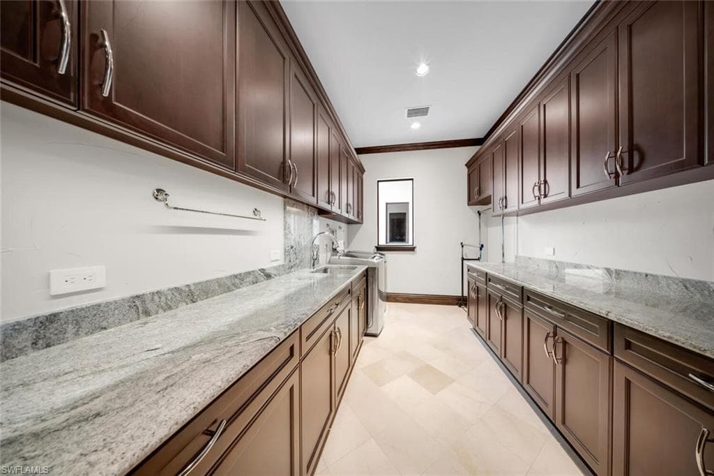 11507 Peregrine Ct, Naples, FL 34120-22