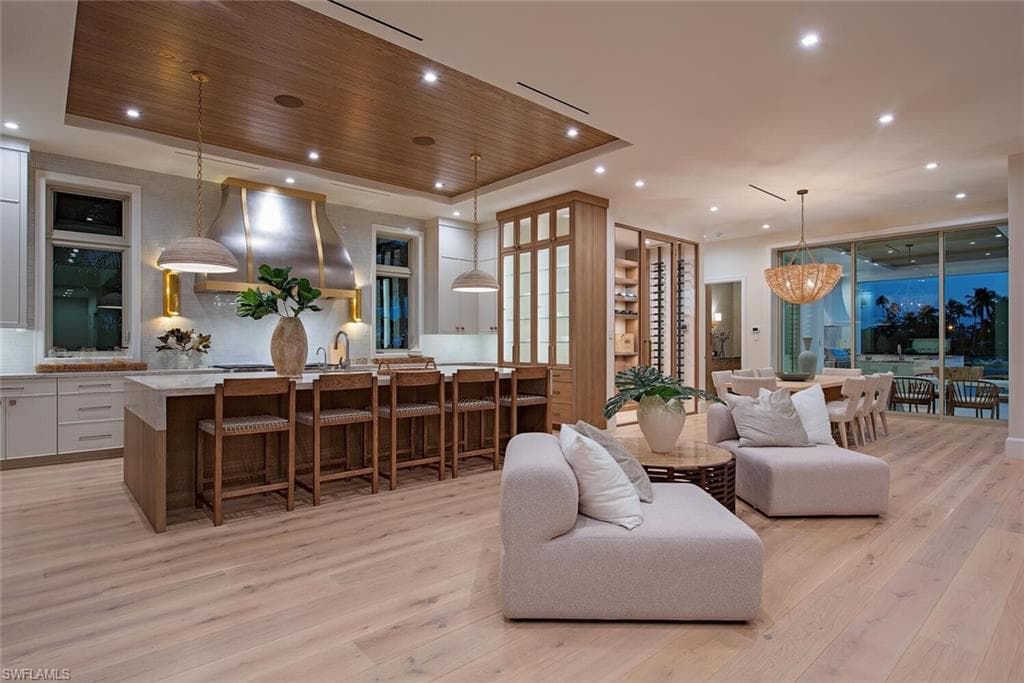 306 Spring Line Dr, Naples, FL 34102-22