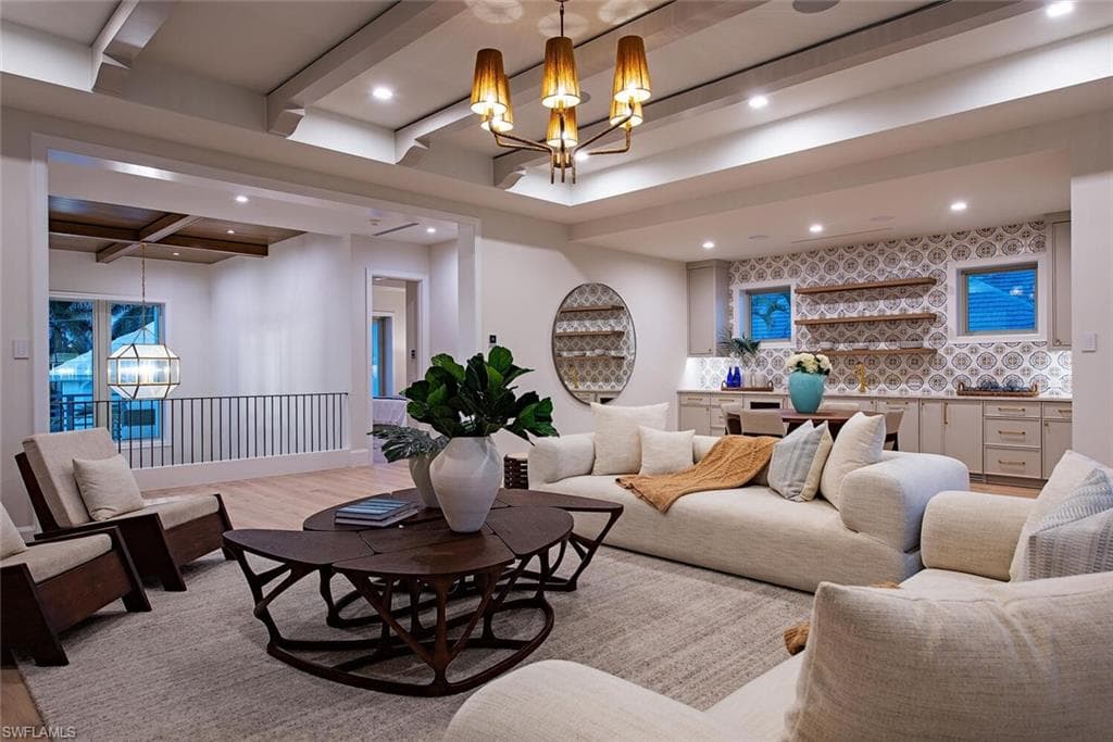 306 Spring Line Dr, Naples, FL 34102-32