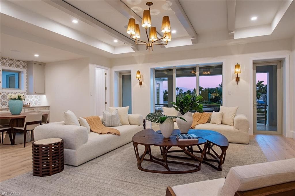 306 Spring Line Dr, Naples, FL 34102-33