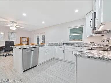 4135 Yarmouth Ct, North Fort Myers, FL 33903-20