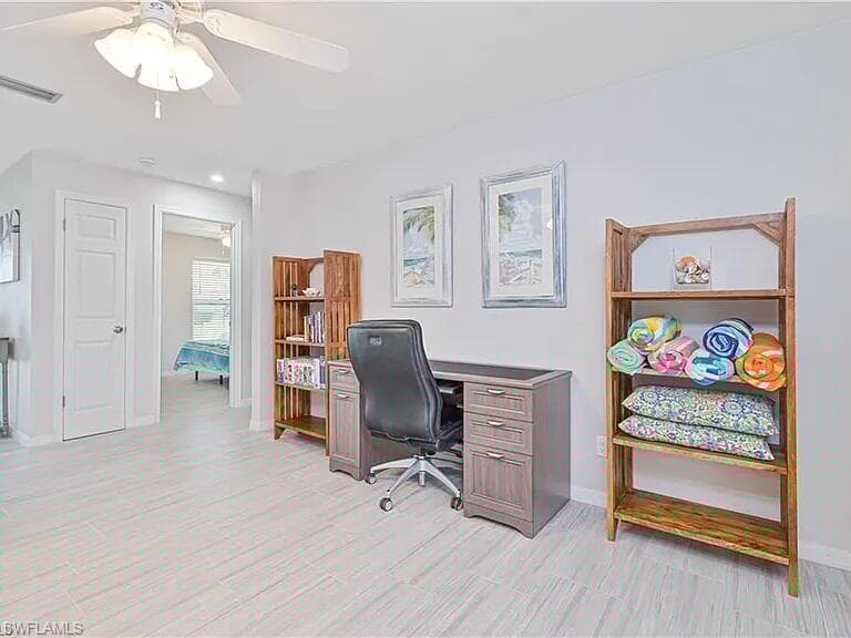 4135 Yarmouth Ct, North Fort Myers, FL 33903-39