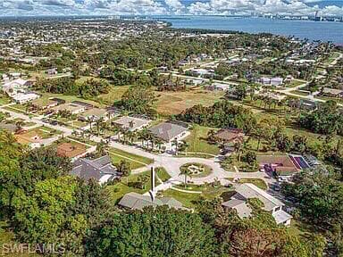 4135 Yarmouth Ct, North Fort Myers, FL 33903-42