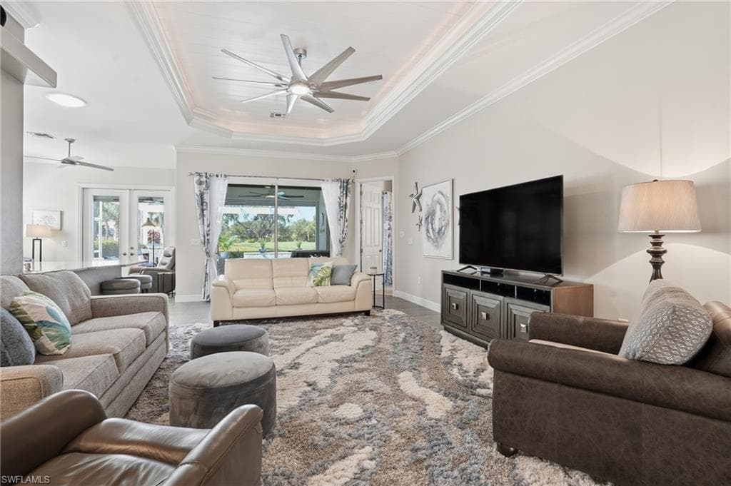 3535 Grand Cypress Dr, Naples, FL 34119-9