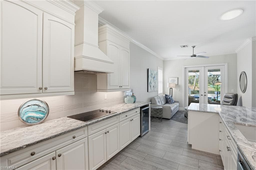 3535 Grand Cypress Dr, Naples, FL 34119-16