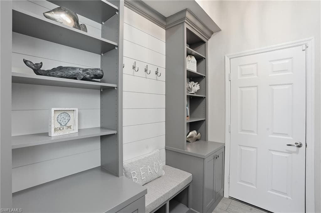 3535 Grand Cypress Dr, Naples, FL 34119-29