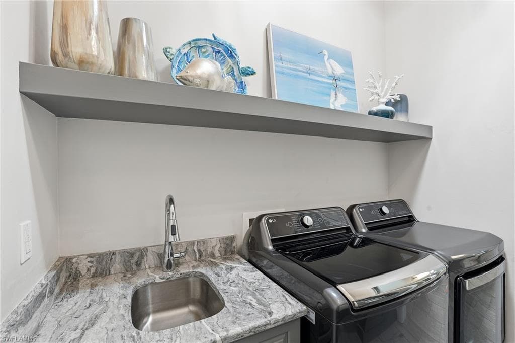 3535 Grand Cypress Dr, Naples, FL 34119-30